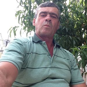 Meet your Posher, Benjamin